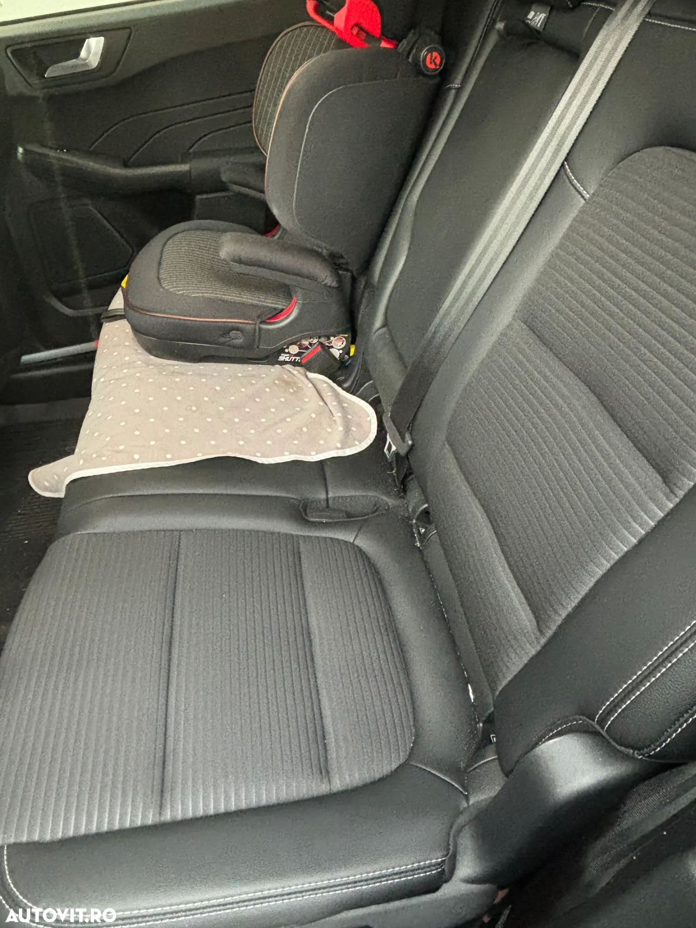 Ford Kuga 2.0 EcoBlue A8 AWD Titanium X - 8