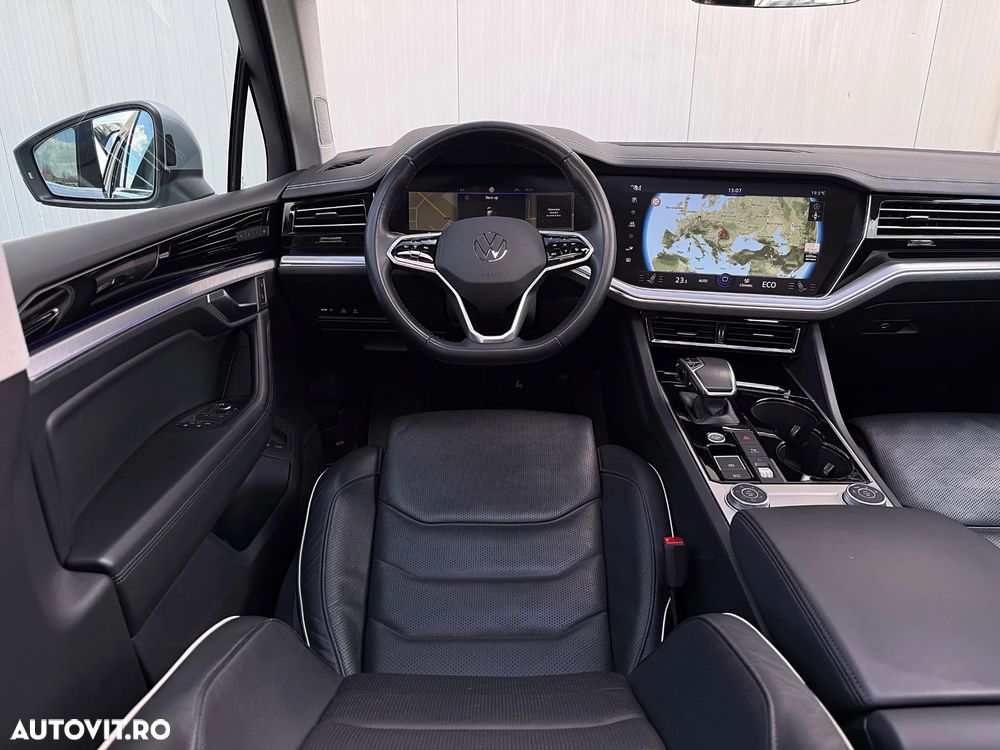 Volkswagen Touareg V6 e-Hybrid OPF 4Motion Aut. Elegance FINAL EDITION - 21