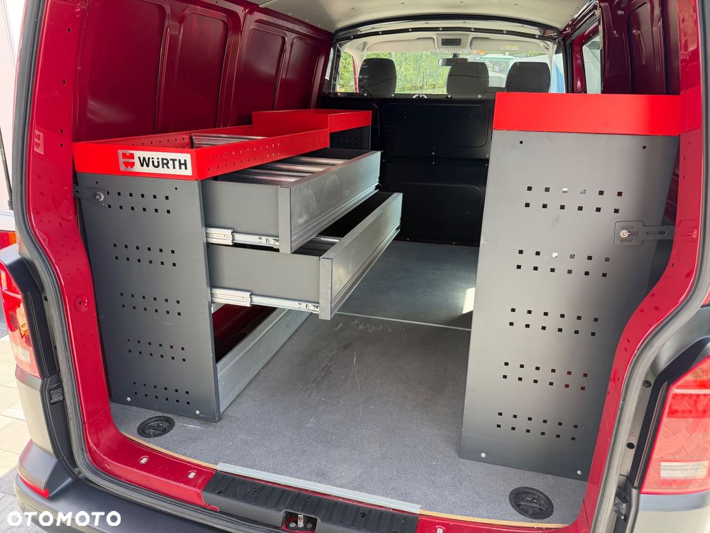 Volkswagen Transporter - 25