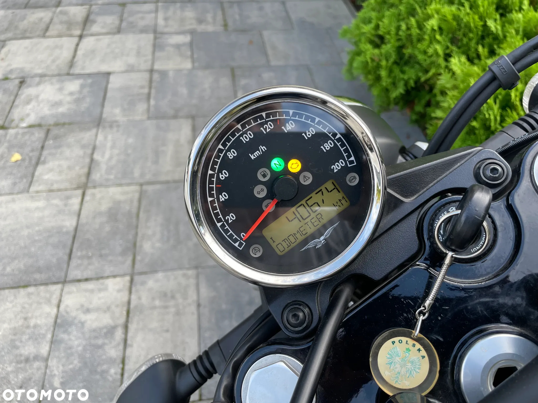 Moto Guzzi V7 - 7