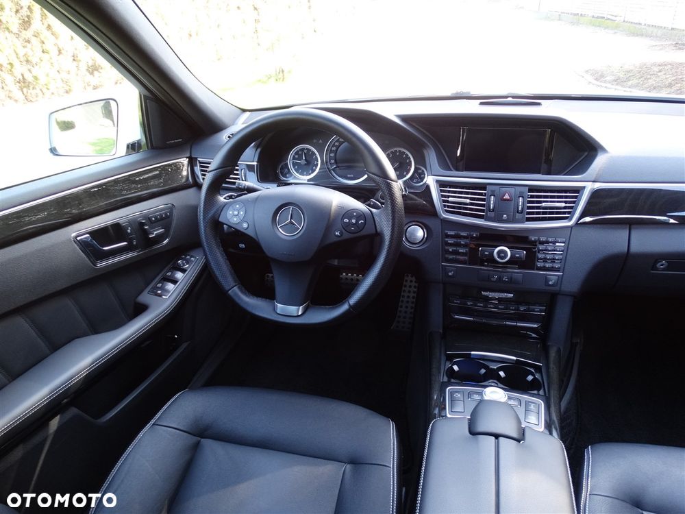 Mercedes-Benz Klasa E 500 Avantgarde - 27