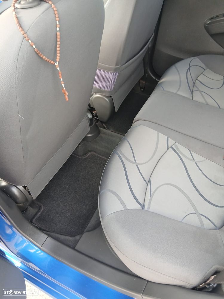 Chevrolet Spark 1.2 LT - 12