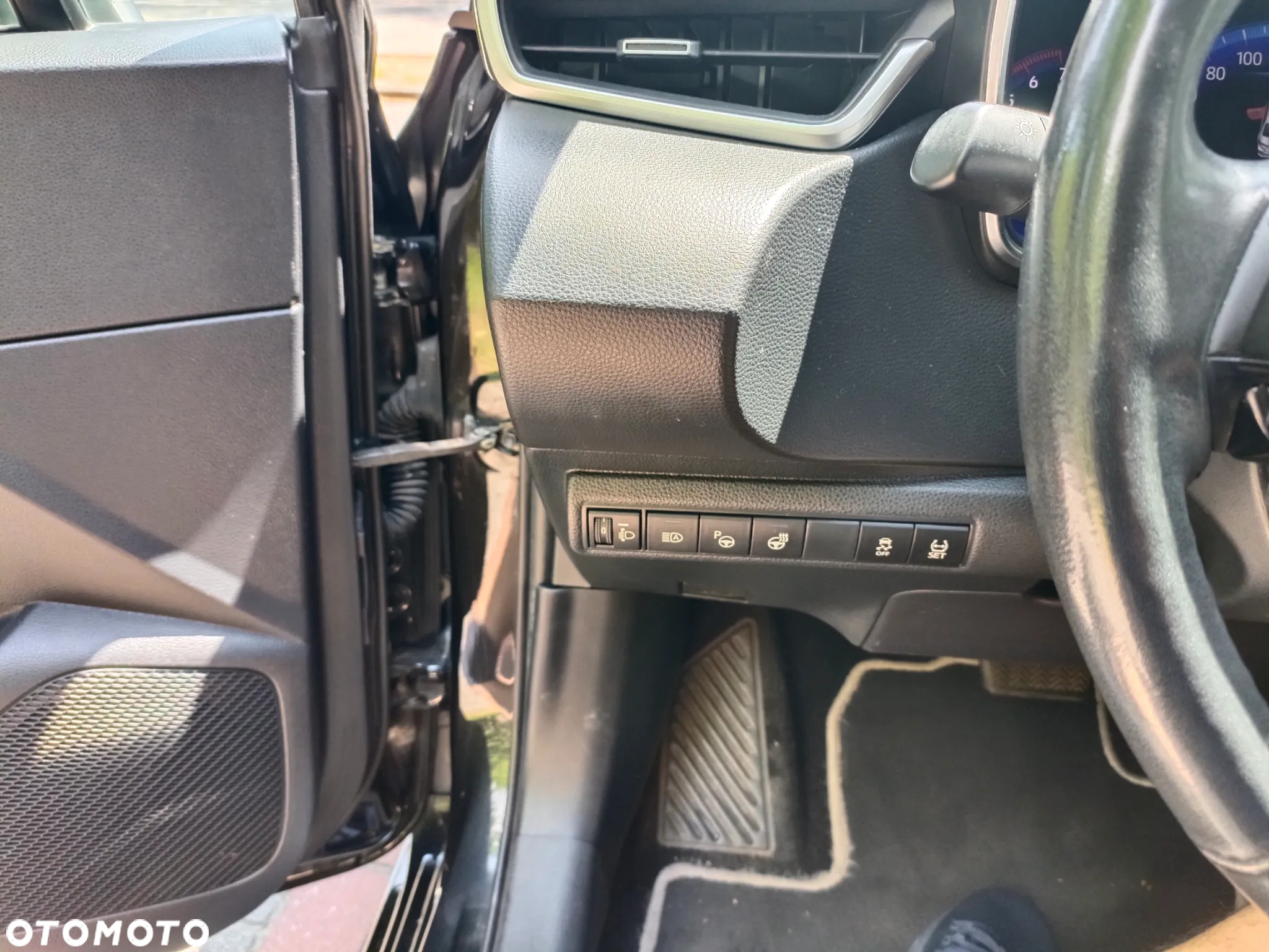 Toyota Corolla 1.8 Hybrid GPF Executive - 7