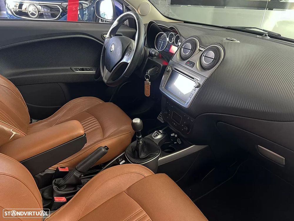 Alfa Romeo MiTo 1.3 JTDM Distinctive - 12