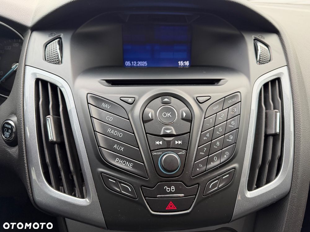 Ford Focus 1.0 EcoBoost Start-Stopp-System Titanium - 11