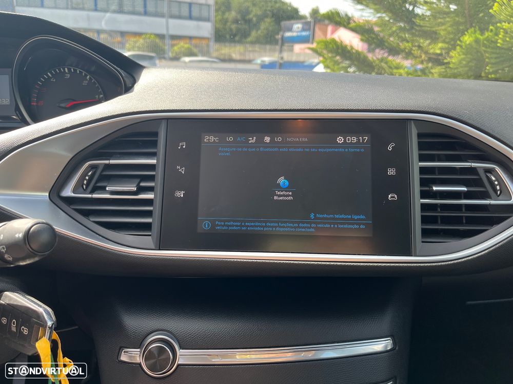 Peugeot 308 1.5 BlueHDi Business Line - 44