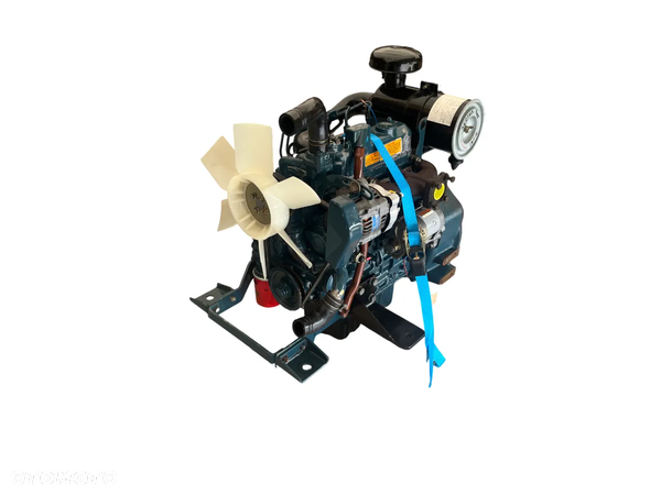 Silnik Kubota D905 – 3-cylindrowy Diesel 1500 rpm 7966 NETTO