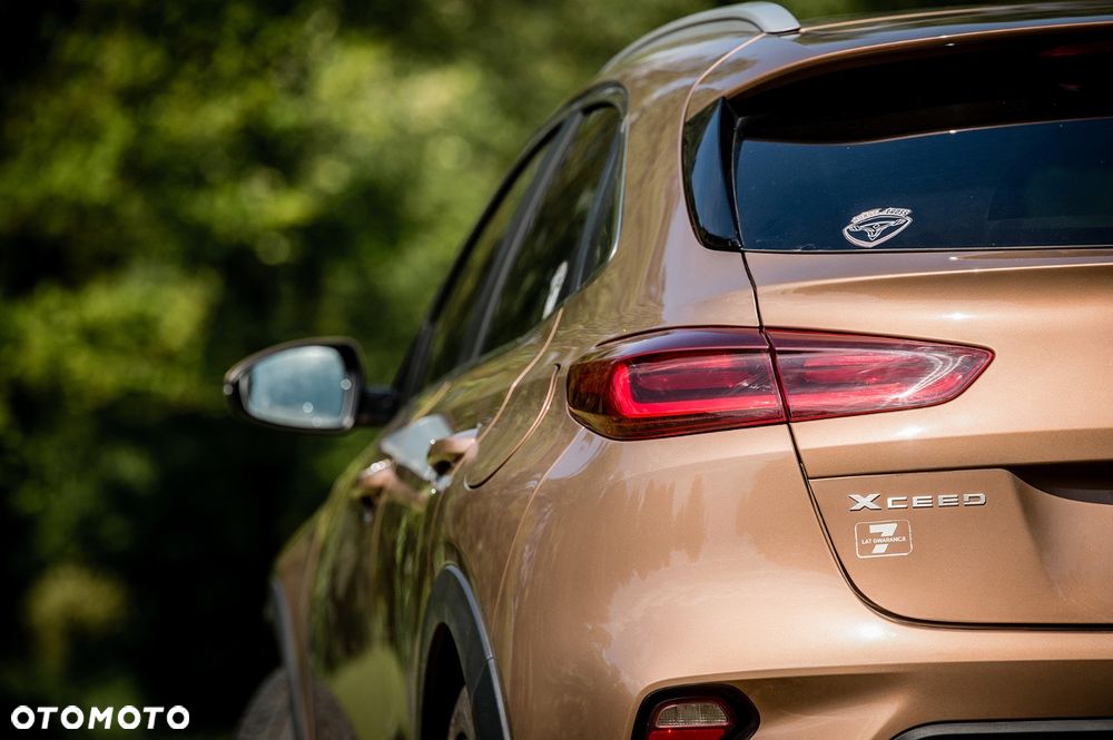 Kia XCeed 1.5 T-GDI Business Line - 3