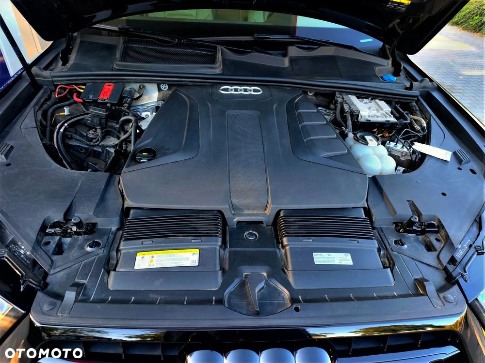 Audi Q7 3.0 TFSI Quattro Tiptr - 24