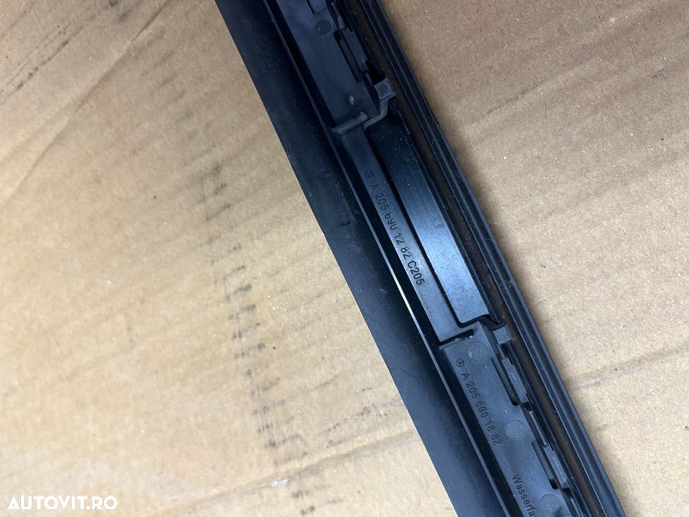 Ornamente parbriz Mercedes w205 Cabrio 2017 - 3