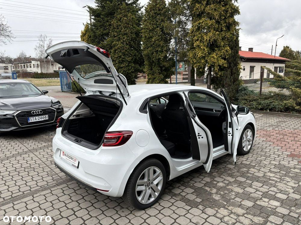 Renault Clio - 25
