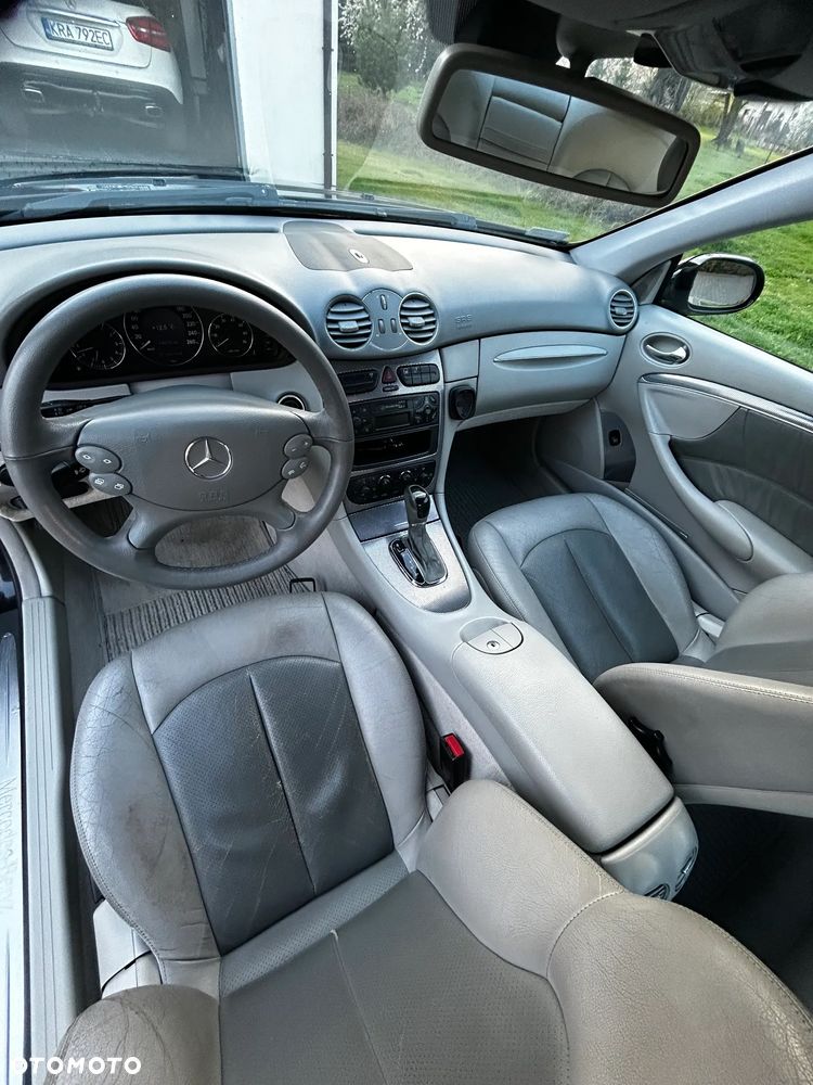 Mercedes-Benz CLK - 7