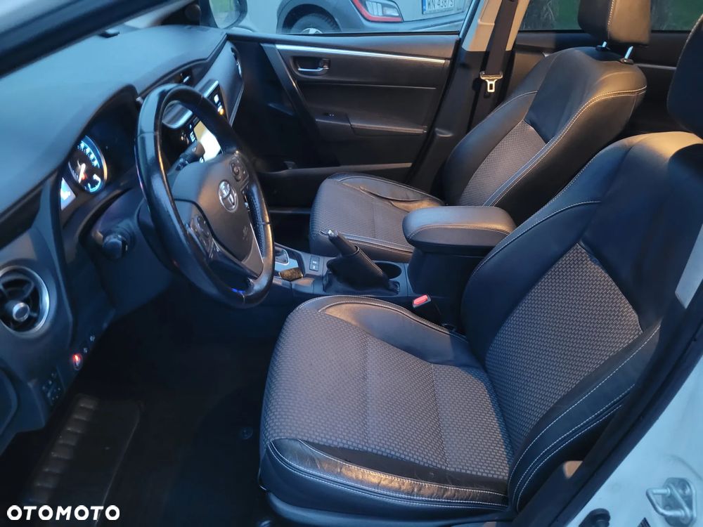 Toyota Corolla 1.6 Prestige MS - 7