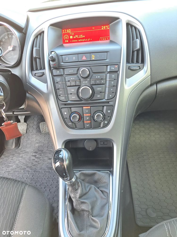Opel Astra 1.6 Business - 17