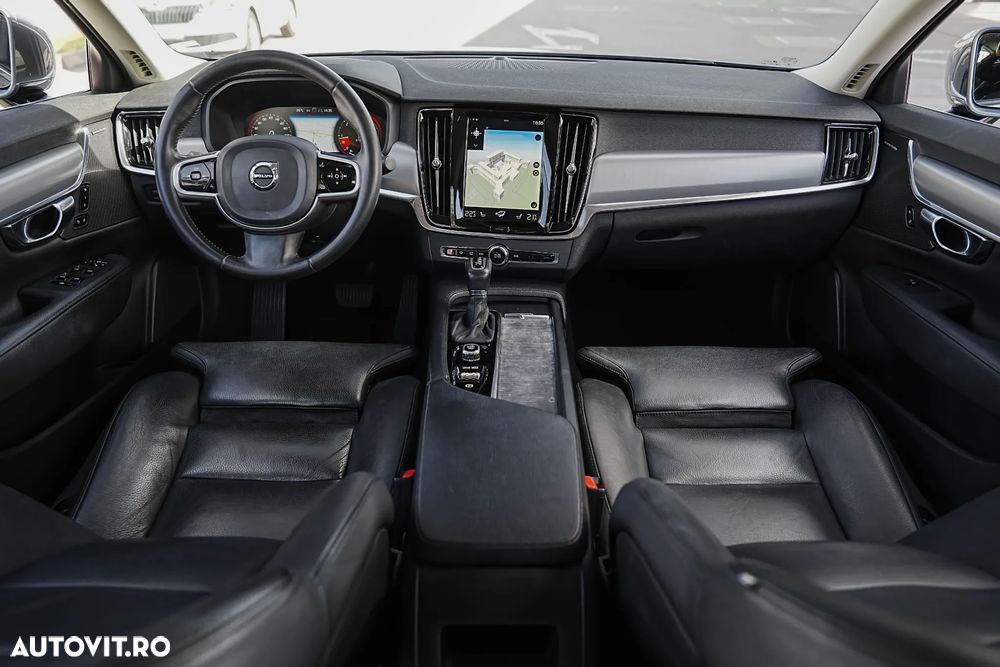 Volvo S90 D4 Momentum - 17