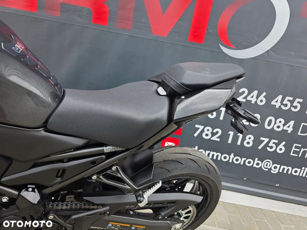 Kawasaki Z 900 - 23