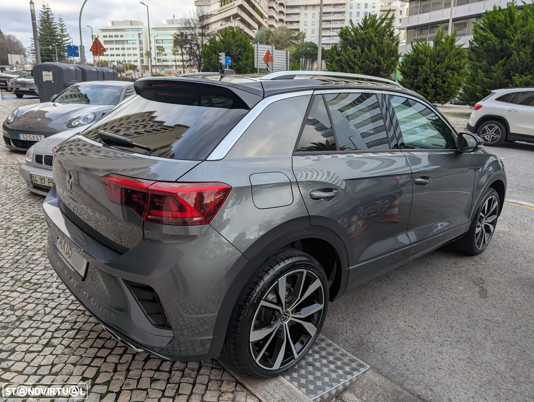 VW T-Roc 1.5 TSI R-Line DSG - 8