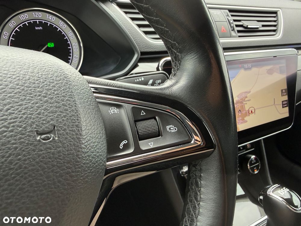 Skoda Superb 1.8 TSI L&K DSG - 33