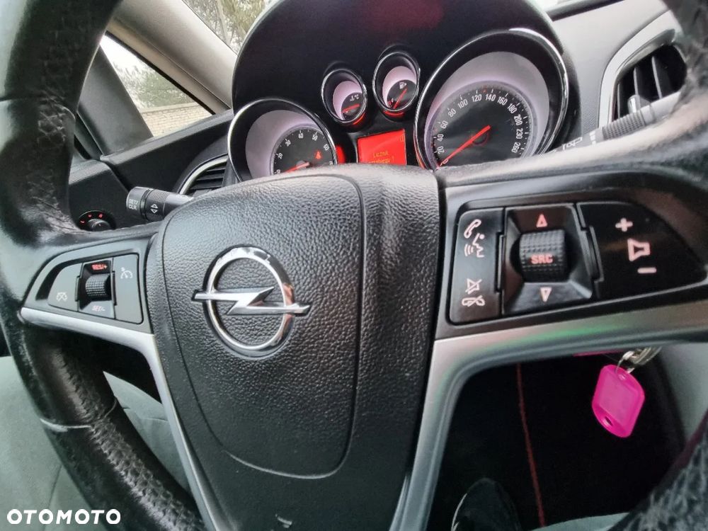 Opel Astra 1.4 T Sport S&S - 33