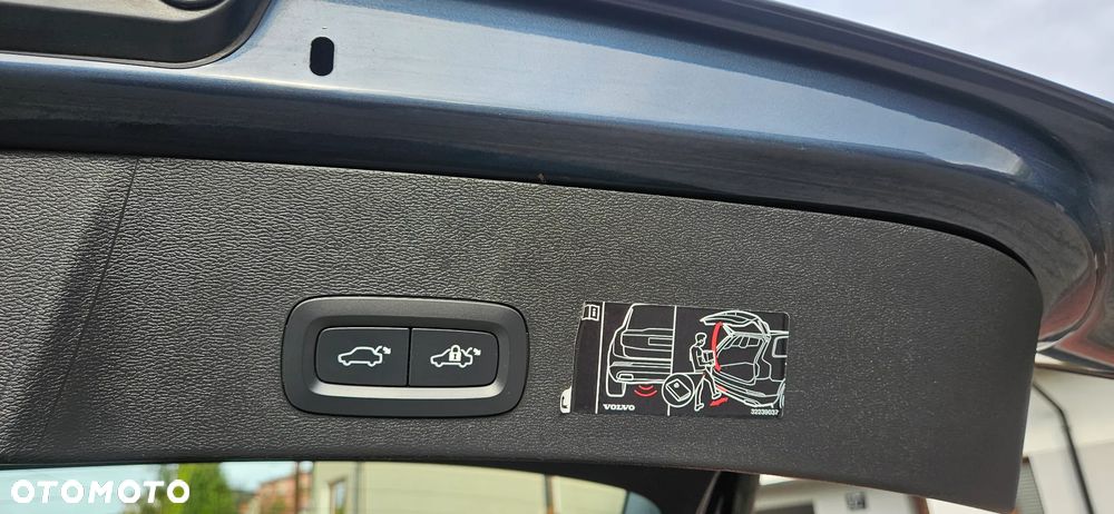 Volvo XC 40 T4 Recharge DKG Plus Bright - 30