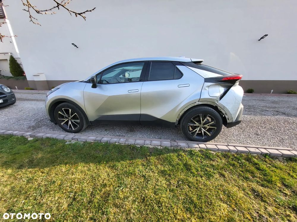 Toyota C-HR - 14