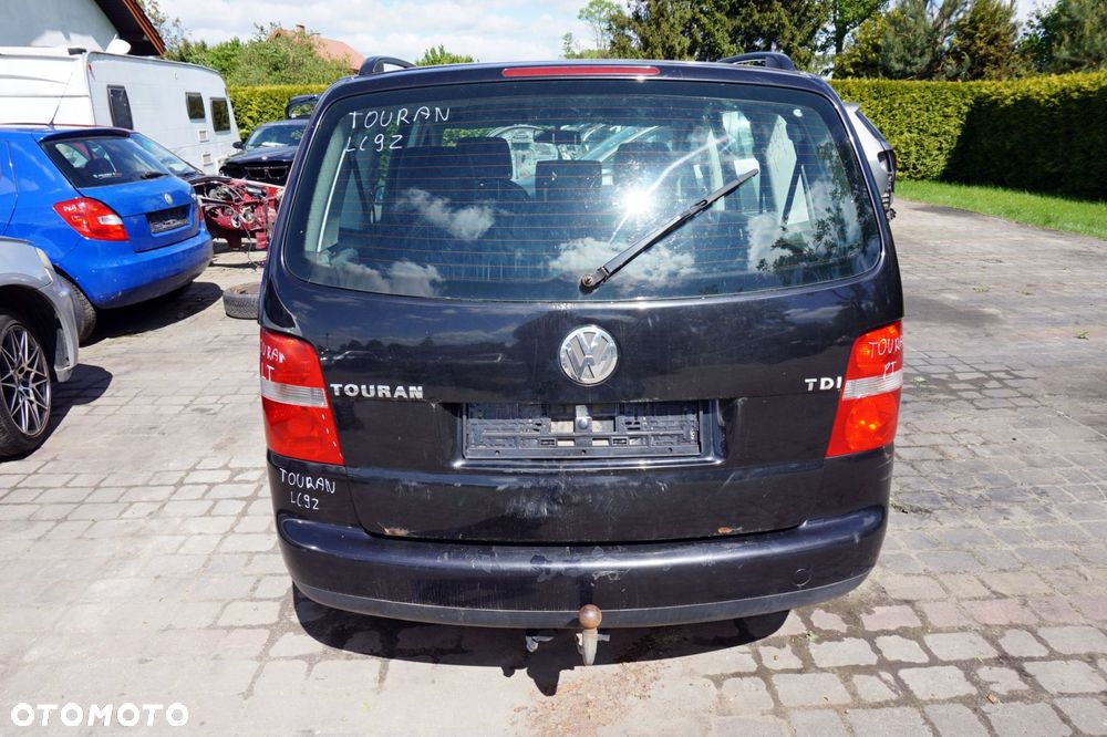VOLKSWAGEN TOURAN I 1T 2003 LC9Z 2.0 TDI AZV 140KM GNE CZARNY na części - 4