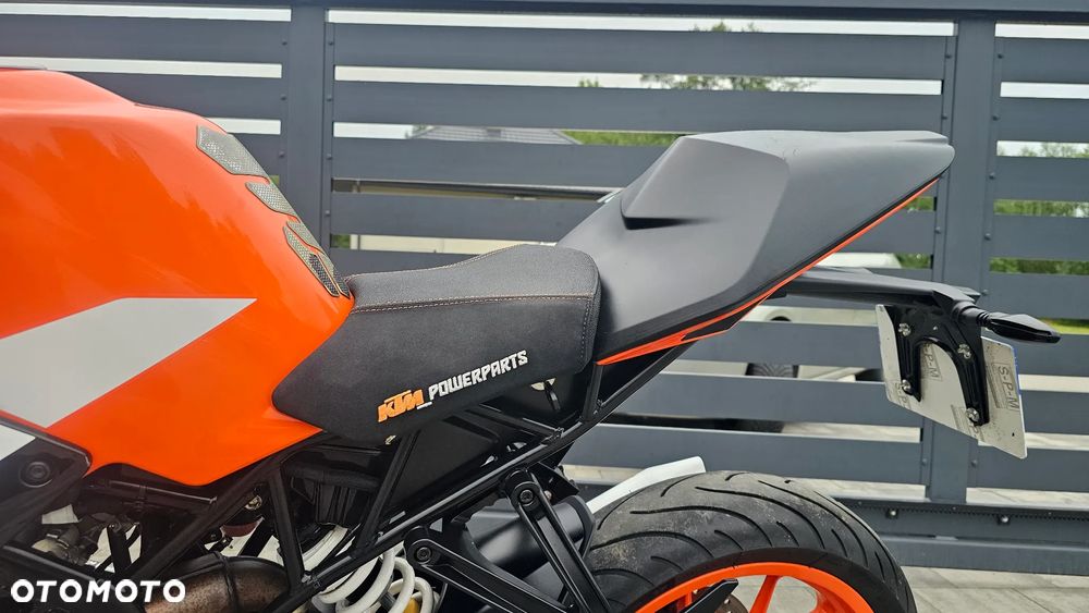 KTM RC 125 - 7