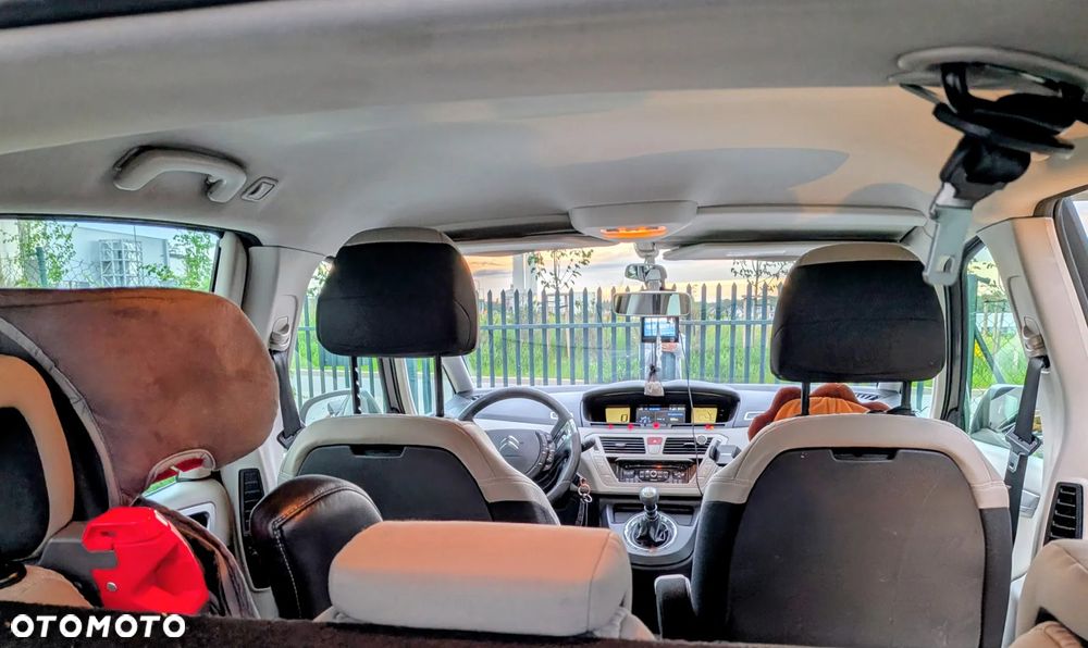 Citroën C4 Picasso 1.6 HDi Impress - 7