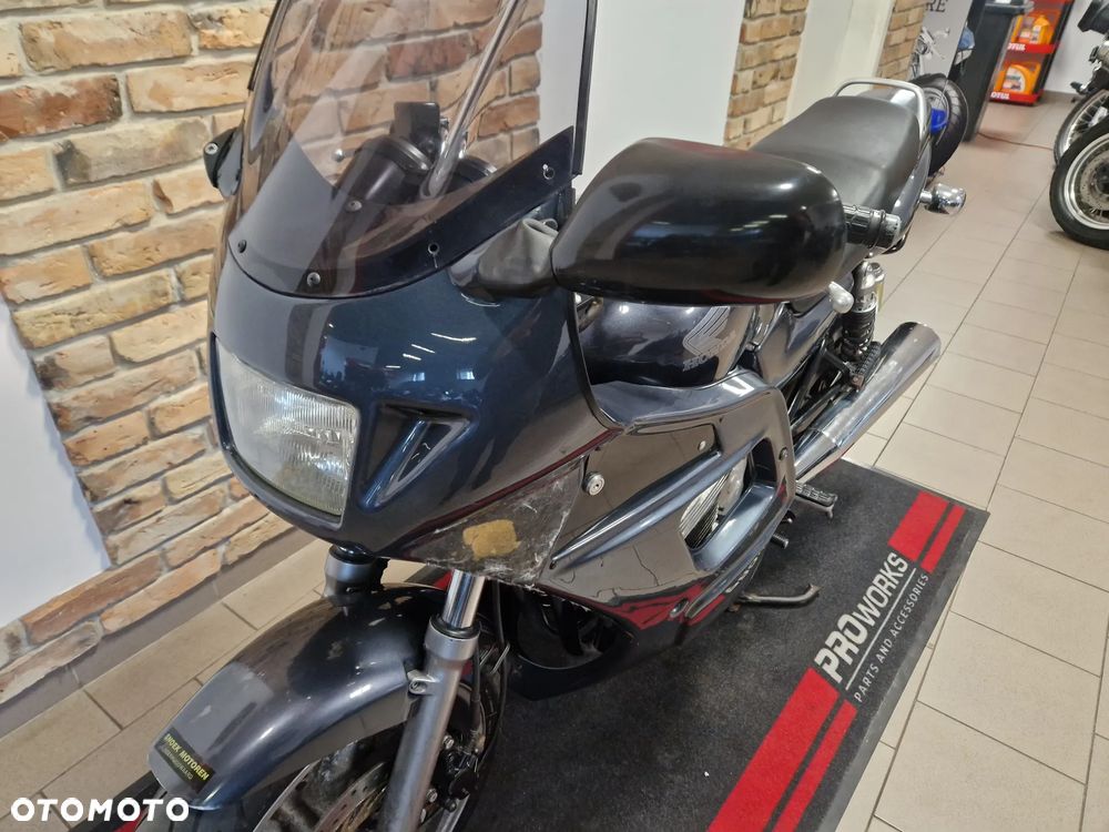 Honda CB - 18