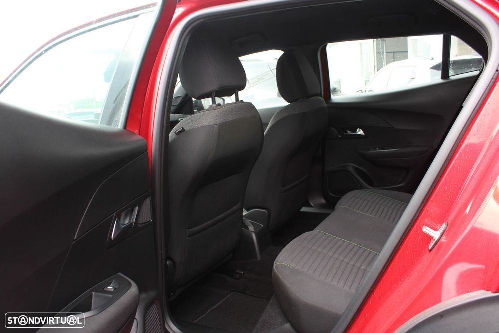 Peugeot 2008 1.2 PureTech Active Pack - 16