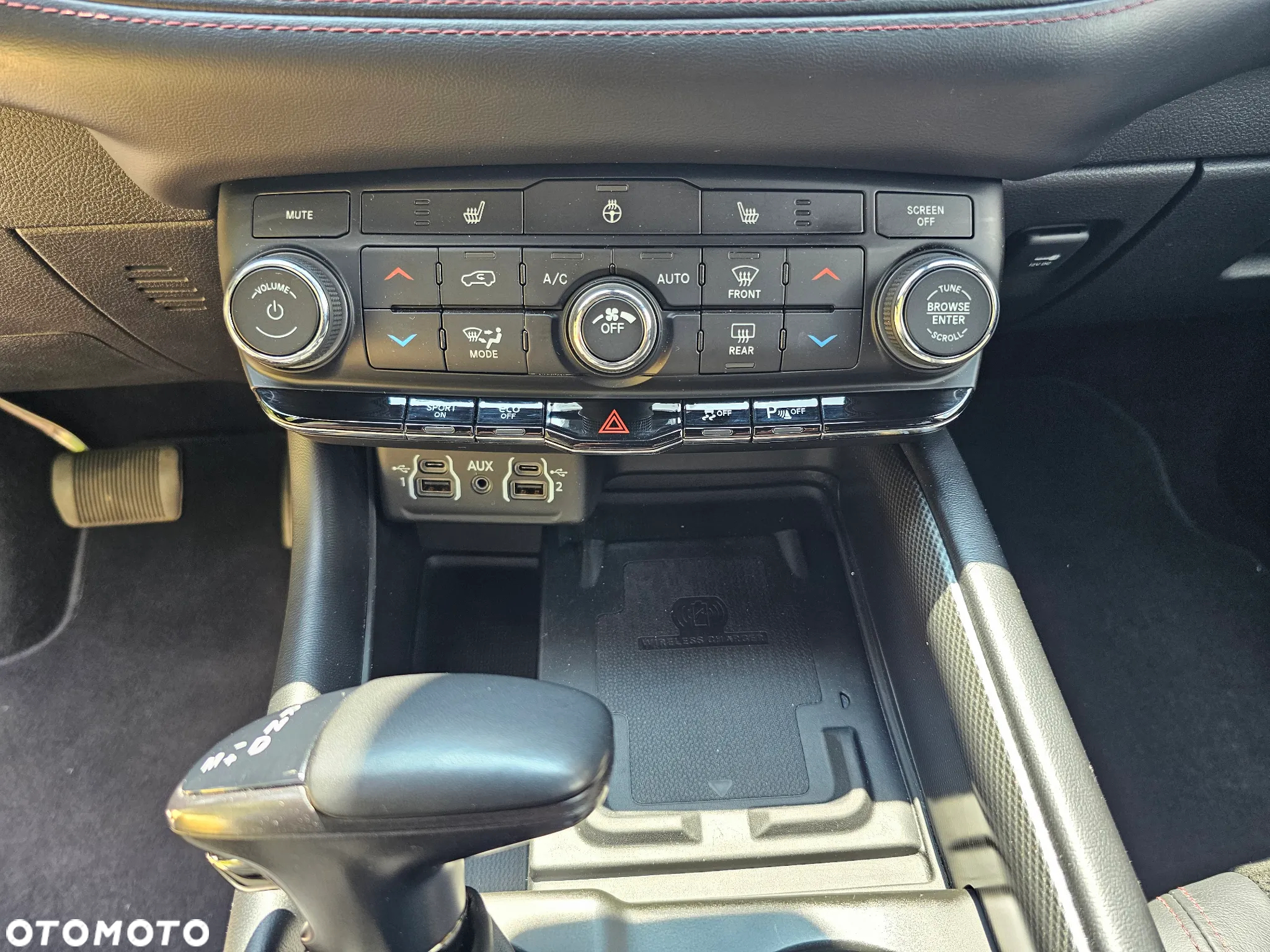 Dodge Durango 5.7 R/T - 33