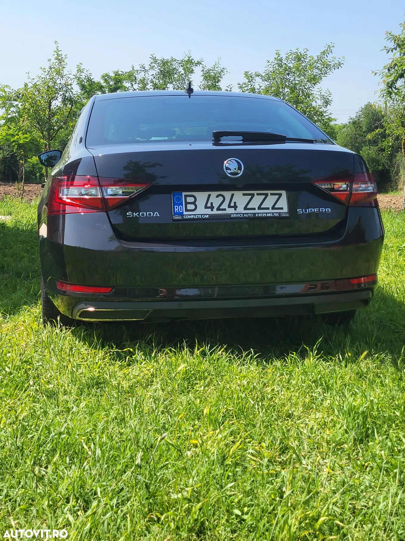 Skoda Superb 2.0 TDI DSG L&K - 3