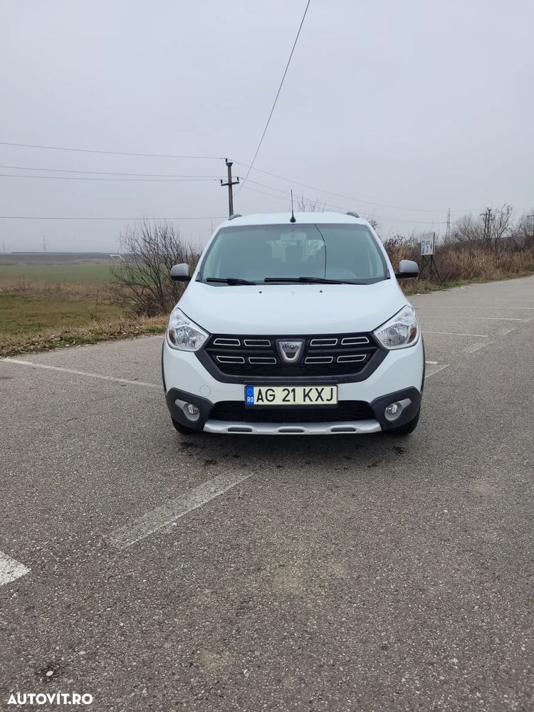 Dacia Lodgy Blue dCi 115 (7-Sitzer) Stepway - 1
