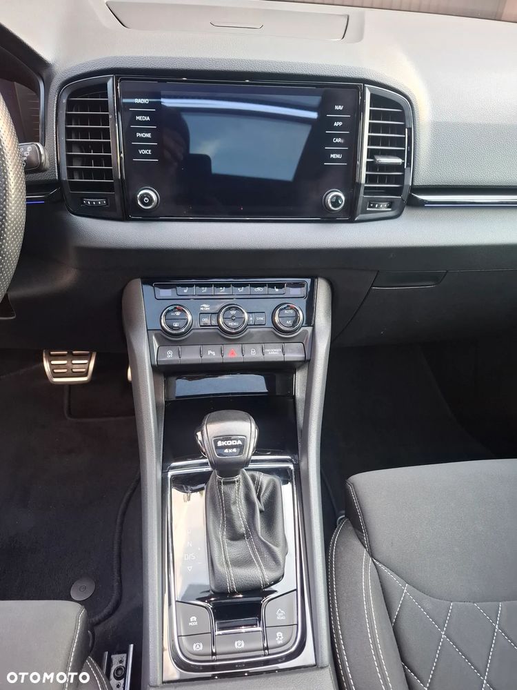 Skoda Karoq 2.0 TDI 4x4 DSG Sportline - 31