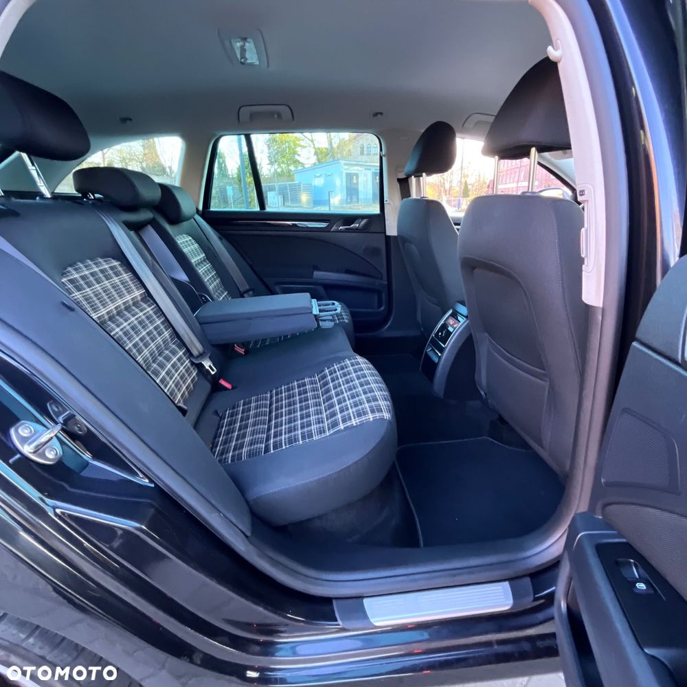 Skoda Superb - 34