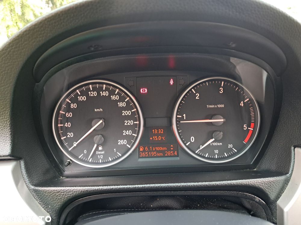 BMW Seria 3 320d - 13