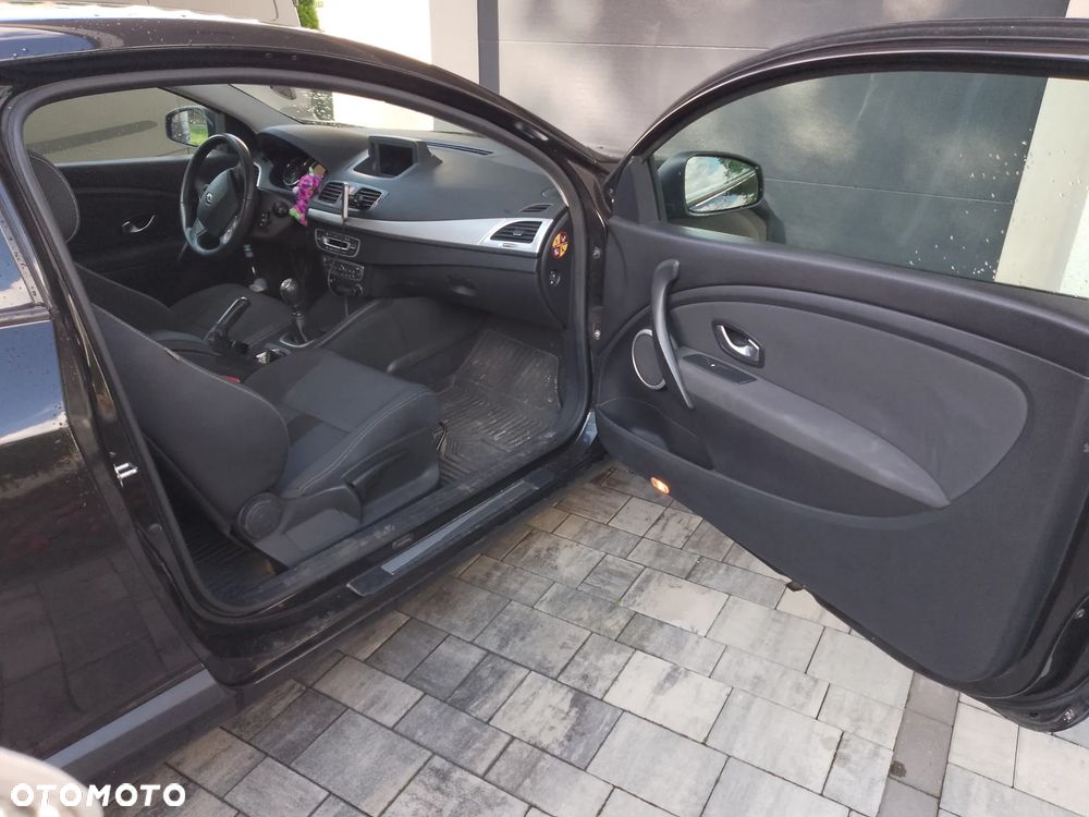 Renault Megane 1.9 dCi FAP Dynamique - 12