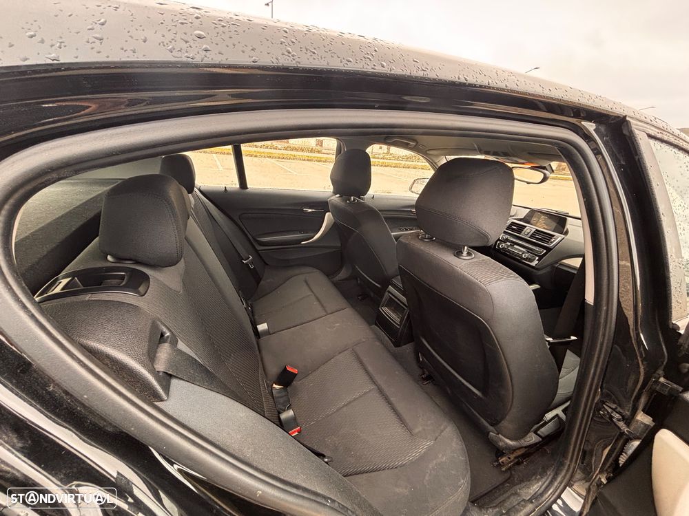 BMW 116 d EfficientDynamics Edition Sport Line - 7