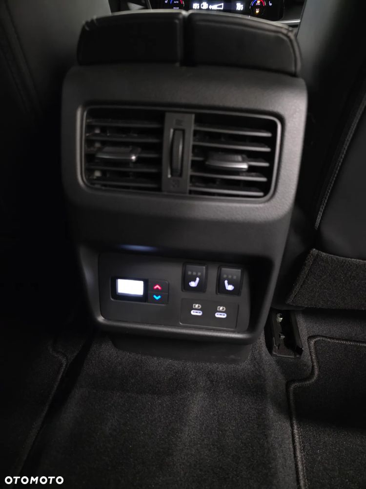 Nissan X-Trail 1.5 VC-T MHEV Tekna 2WD Xtronic - 22