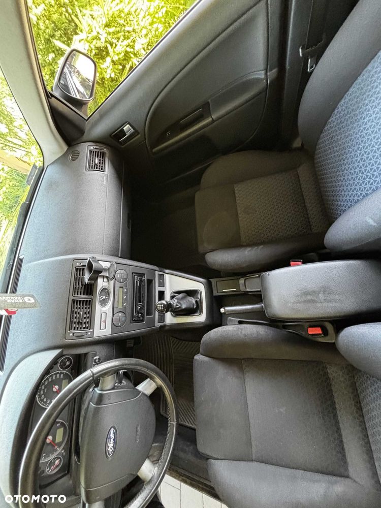 Ford Mondeo - 7
