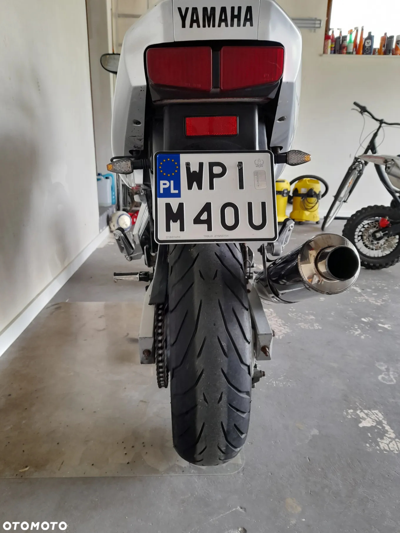 Yamaha FZS - 8