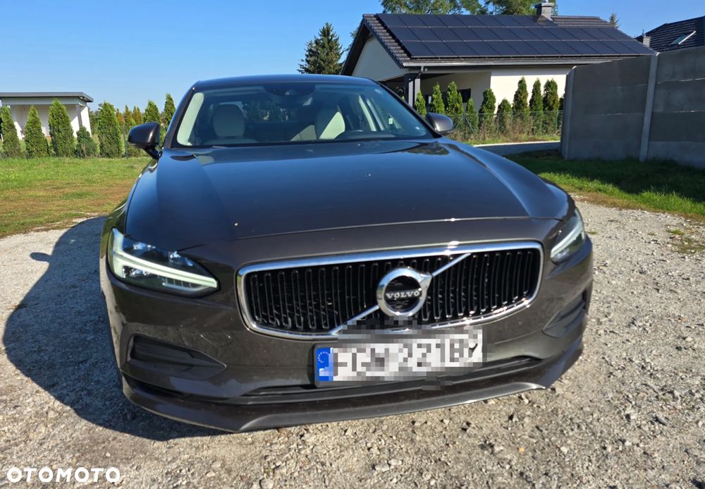 Volvo S90 T4 Momentum - 1