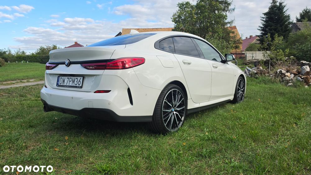 BMW Seria 2 218i M Sport - 5