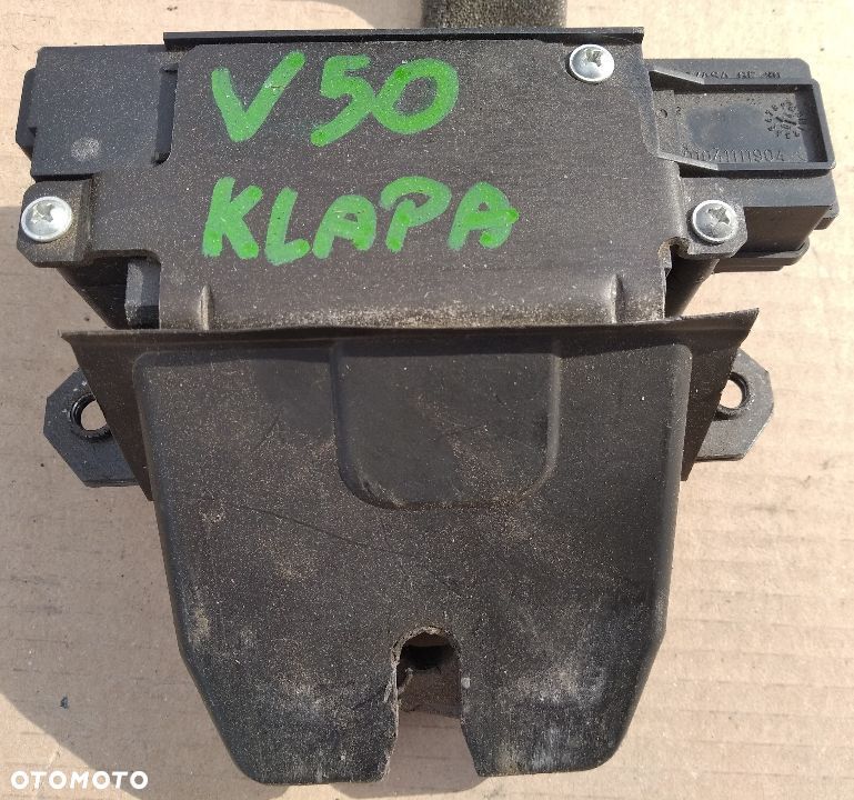 Volvo V50   zamek klapy tył tylnej - 2