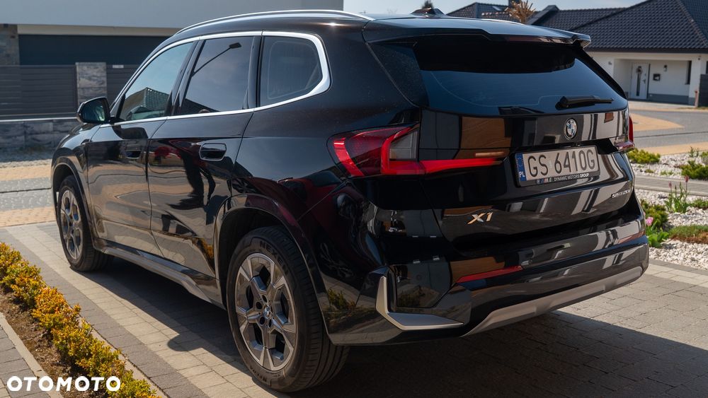 BMW X1 sDrive20i mHEV - 4