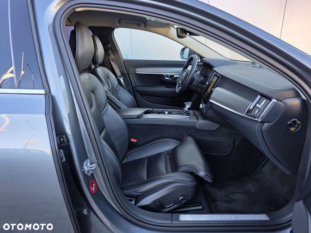 Volvo V90 - 19