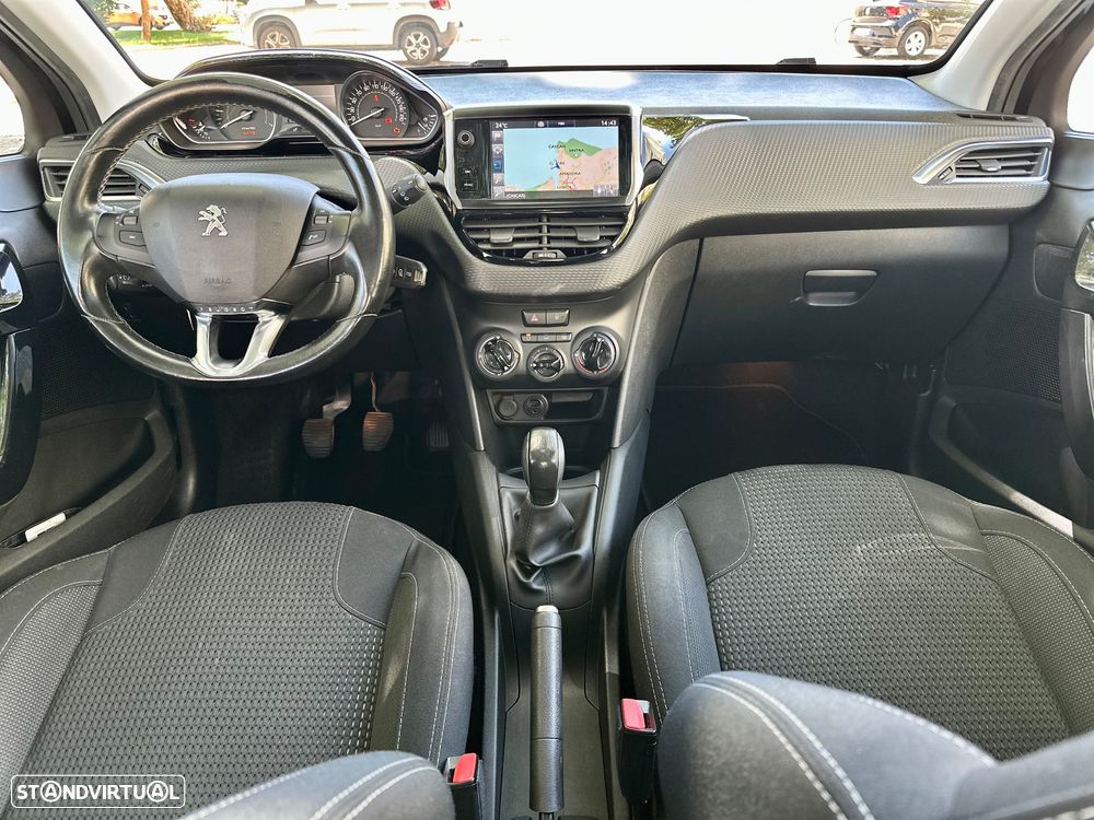 Peugeot 208 82 VTI Allure - 18