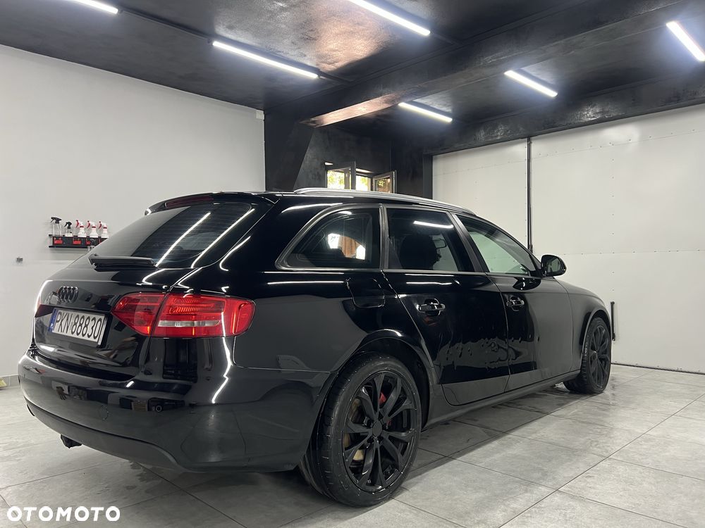 Audi A4 Avant - 5