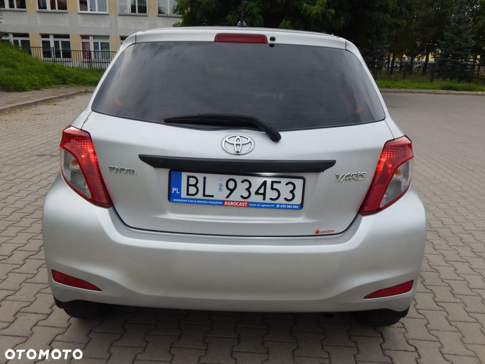 Toyota Yaris 1.33 Sol - 31