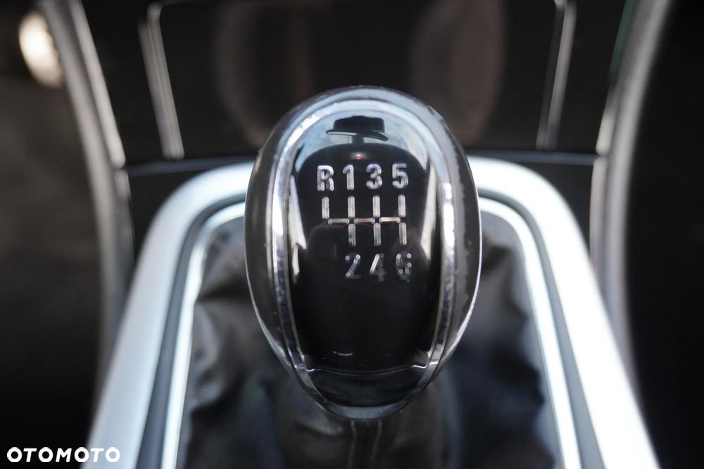 Opel Insignia 1.6 Turbo Cosmo - 35